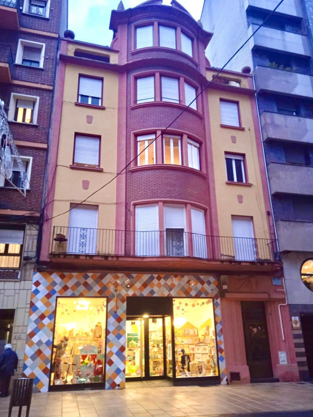 Segundo Antolin Yellow Door Ponferrada Ngoại thất bức ảnh
